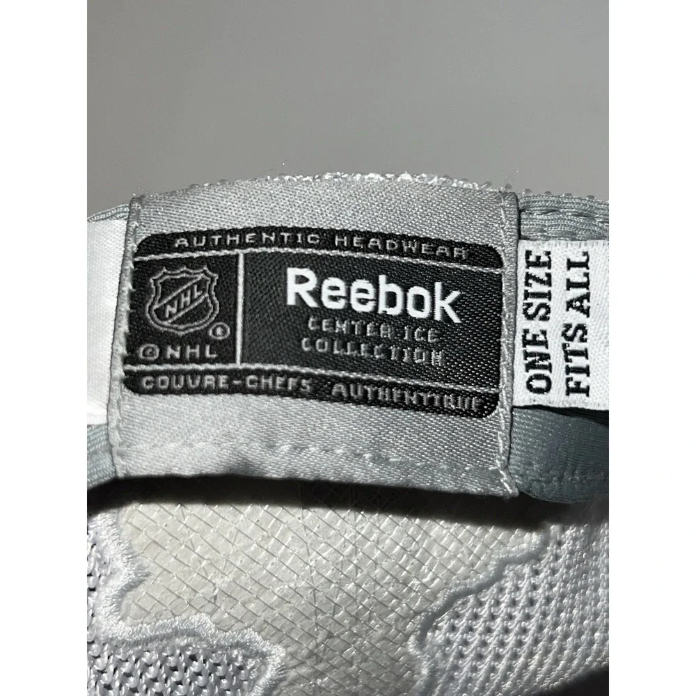 (5)Reebok Center Ice BOSTON BRUINS 2011 Stanley Cup Champions Hat Fitted OSFA